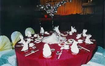 wedding banquet table setting